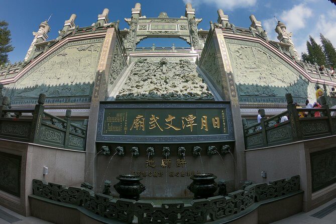 2-Day Private Tour to Sun Moon Lake and Mount Hehuan - Should you book this Sun Moon Lake and Mount Hehuan private tour?