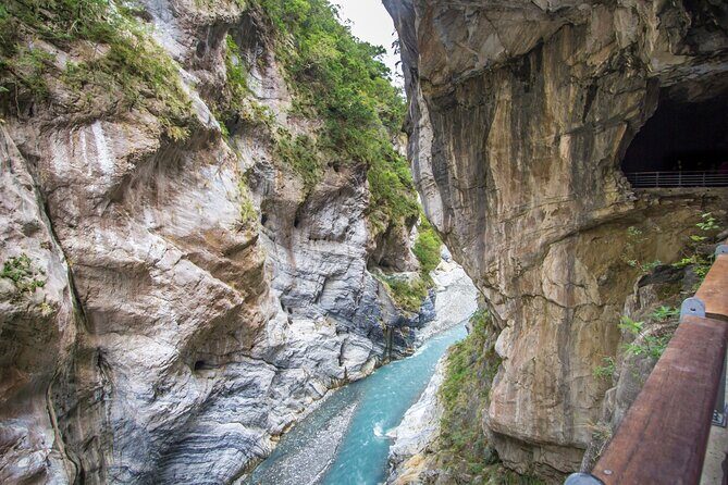 8-Hour Customize Your Wonderful Private Hualien Day Tour - Key highlights at a glance
