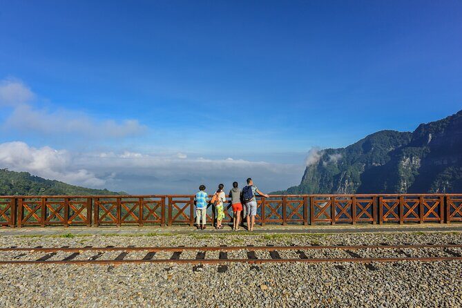 Alishan Taiwan 2 Day Private Tour from Taipei - From Taipei 101 to Alishan: why this route feels efficient