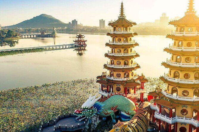 Best of Taiwan 9 Days Tour - Sun Moon Lake: Thao culture + lake temples in one guided day