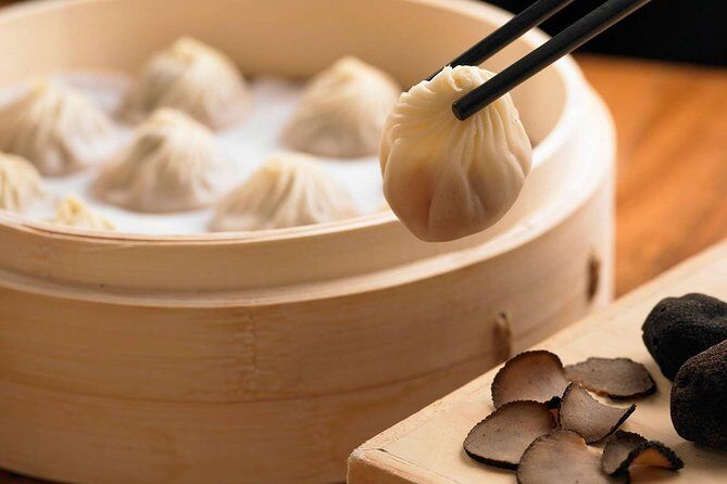 Dinner at Din Tai Fung with Luxury Chinese Massage Treatment - How the pickup and 7-hour timing plays out