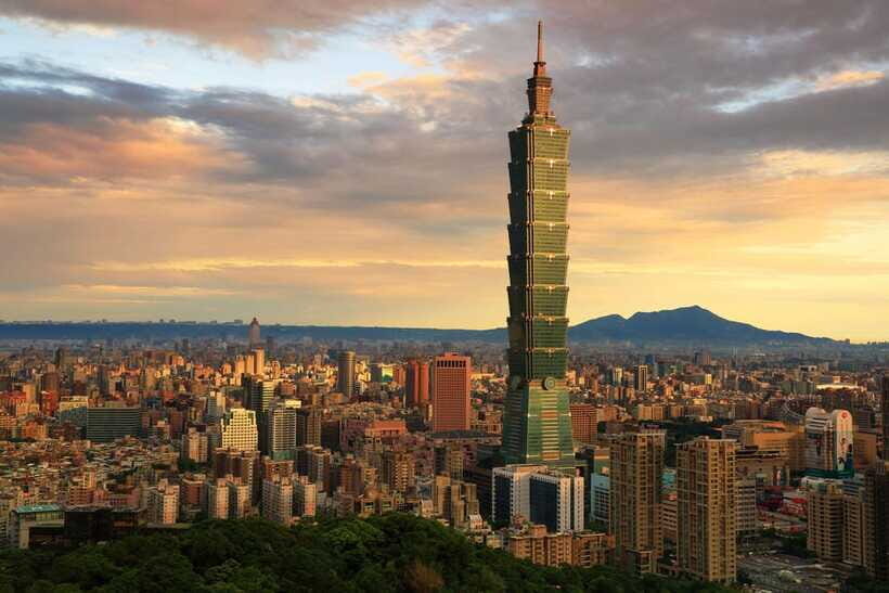 From Keelung: Private Taipei City Landmarks Shore Excursion - Should you book the Keelung-to-Taipei private landmarks tour?