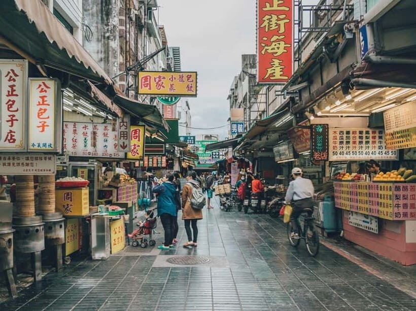From Taipei: Best of Taiwan 9-Day Trip with Accommodation - Day 1 in Taipei: settle in and get your bearings