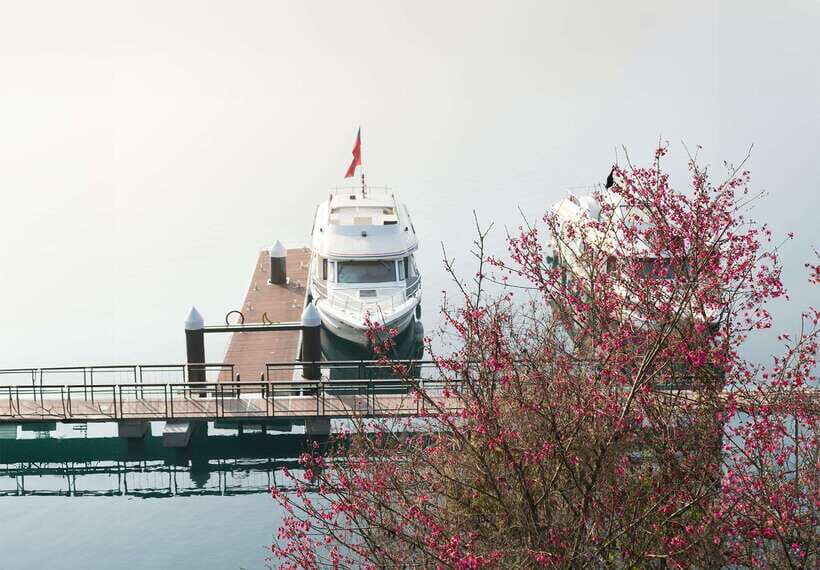 From Taipei City: 3-Day Sun Moon Lake & Alishan Private Tour - Where you sleep: 4-star lakeside comfort, basic mountain reality
