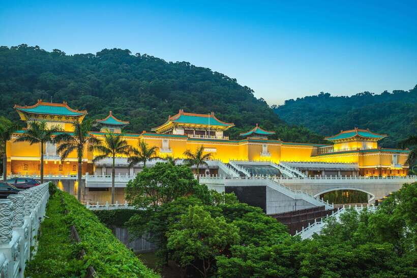 From Taipei: Private Classic Taipei Timeless Treasures Tour - Price and Value: What $216 Covers (and What It Doesn’t)