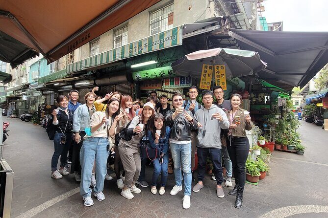 Guided Historical Tour in Taichung with Suncake DIY Experience - Where this tour fits: Central District history you can walk through
