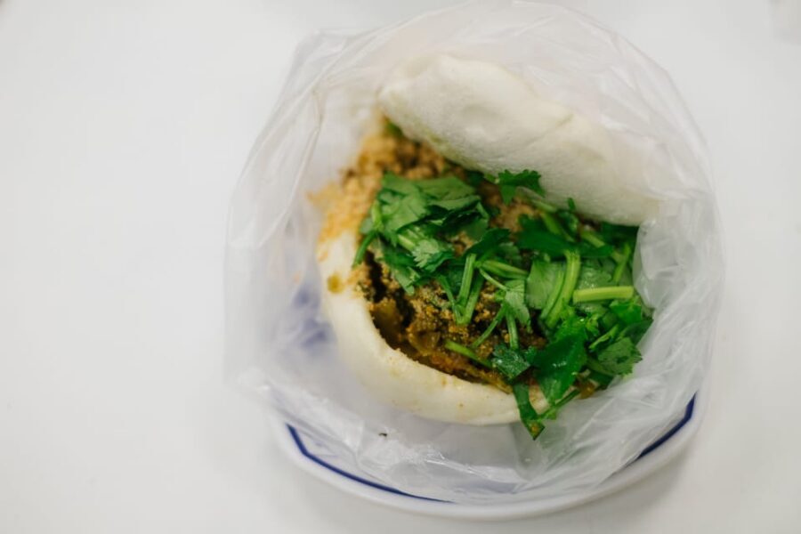 Iconic Food Tour: Local Street Food, Drinks & Sites - What you’re really paying for: $77 and the “tasting math”