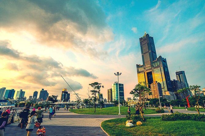 Kaohsiung Private Walking Tour with a Local - Key things to know before you go