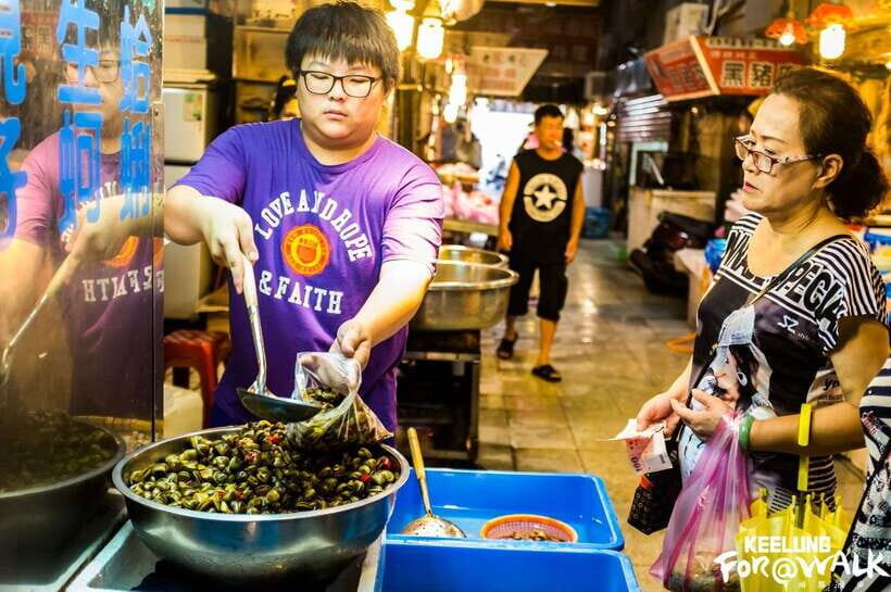 Keelung Half-Day Food Tour: Explore Day & Night Markets - Miaokou’s 24-hour magic and what to look for
