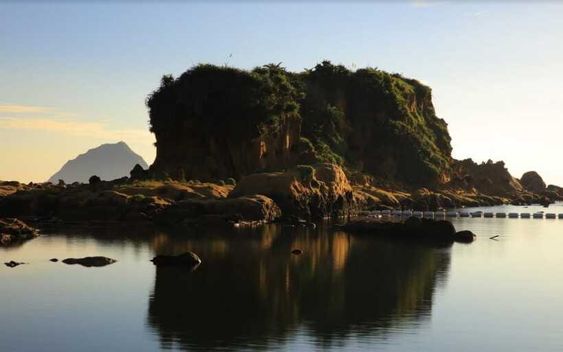 Keelung: Heping Island Geopark Entry Ticket - Nature Walk Perks: Flora, Fauna, and Endemic Life