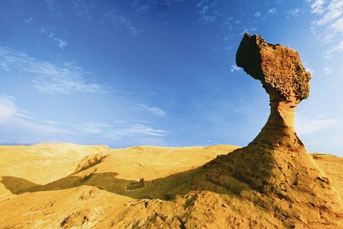 Keelung Port Cruise Tour from Taipei - Yehliu Geopark and Shifen Old Street: The Coast Day That Actually Feels Different