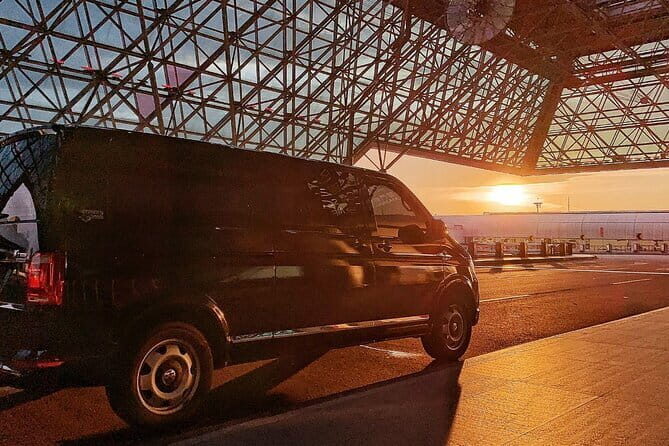 One-way Private Transfer between Jiufen and Taipei - What’s included (and what you pay for)