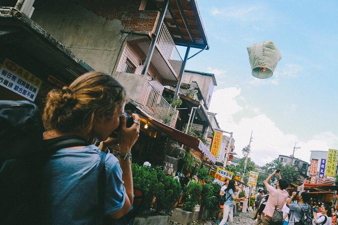 Private Tour to Jiufen, Yehliu Geopark, and Pingxi - Practical Packing: Shoes, Cash, and Weather-Ready Extras