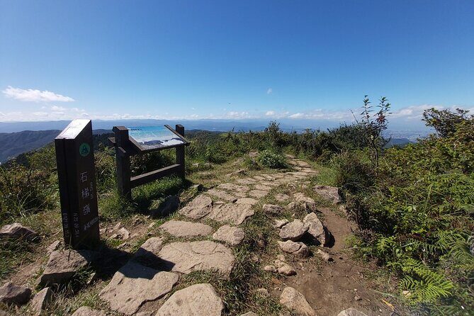 Private Yangmingshan National Park Hiking Day Tour from Taipei - Price and Value: How $255 Adds Up for a Private Day