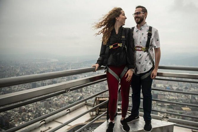 Taipei 101 Top Floor Tour and Dinner at Din Tai Fung - Taipei 101 Skyline 460: the walk, the photos, and the real rules