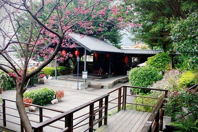 Taipei Day Tour including Taipei 101, Din Tai Fung and Hot Spring Experience - Beitou hot springs: a private Japanese-style bath house in 1 hour