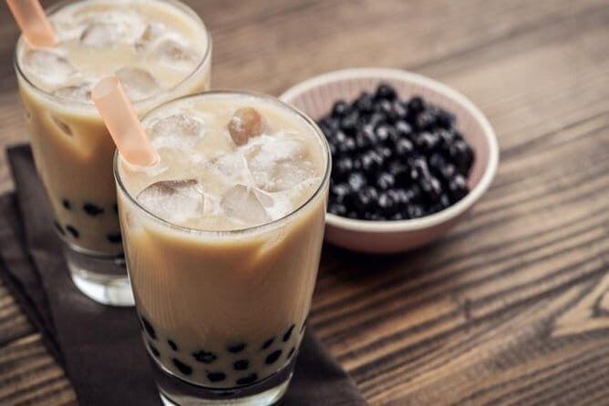Taipei Foodie Tour - Raohe Street Night Market: where the meal gets real