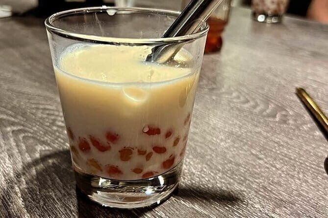 Taipei Fresh Market Tour and Colorful Bubble Tea Making - What the Market Tasting Teaches You Before the Studio