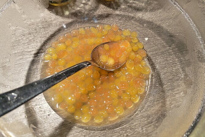 Taipei Fresh Market Tour and Colorful Bubble Tea Making - Dongmen Market: Street Food Wisdom, Seasonal Produce, and Herbal Stops