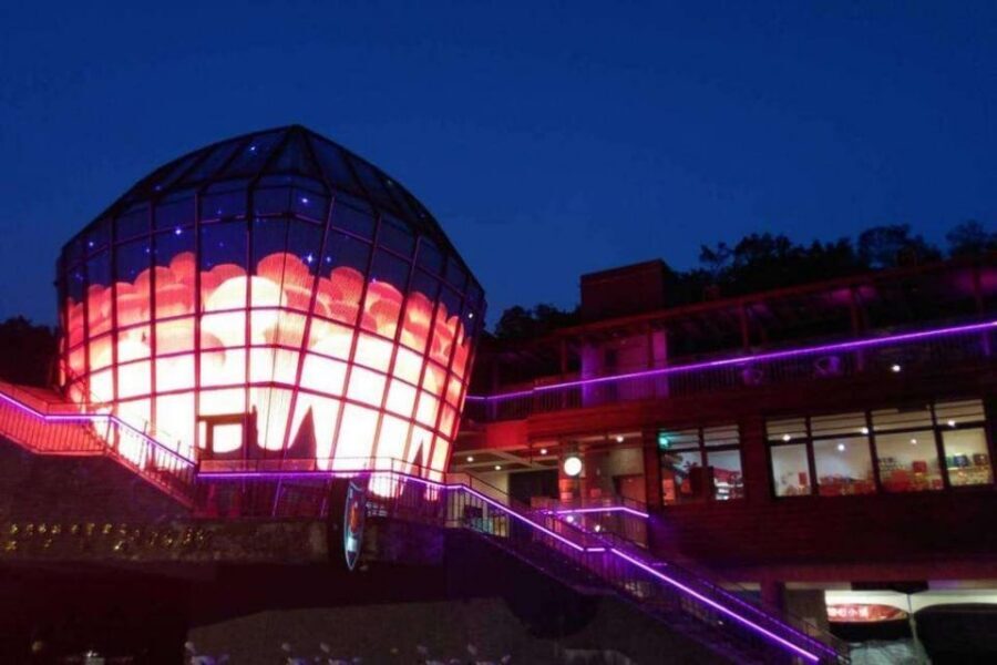 Taipei: FunPass Transport and 30 Attractions Access Card - Taoyuan extension: tea factory culture and big attractions