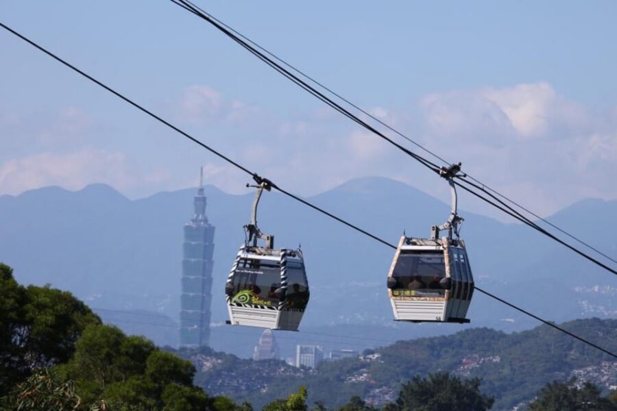 Taipei: FunPass Transport and 30 Attractions Access Card - Where you exchange the physical pass (and timing reality)