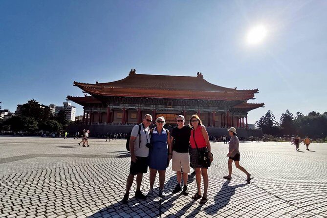 Taipei Private Car Charter Tour - Museums and Taipei 101: The City Icons Shortcut