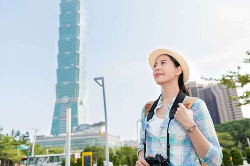 Taipei: Private custom tour with a local guide - Photo Stops, Guided Sights, and Museum Choices Without the Rush