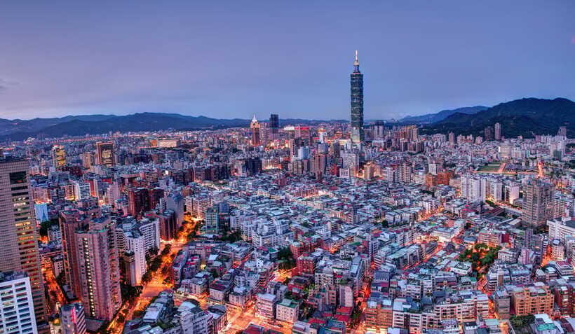 Taipei Private Walking Tour with a Local - Price and value: what $48 buys you in a private-city setting