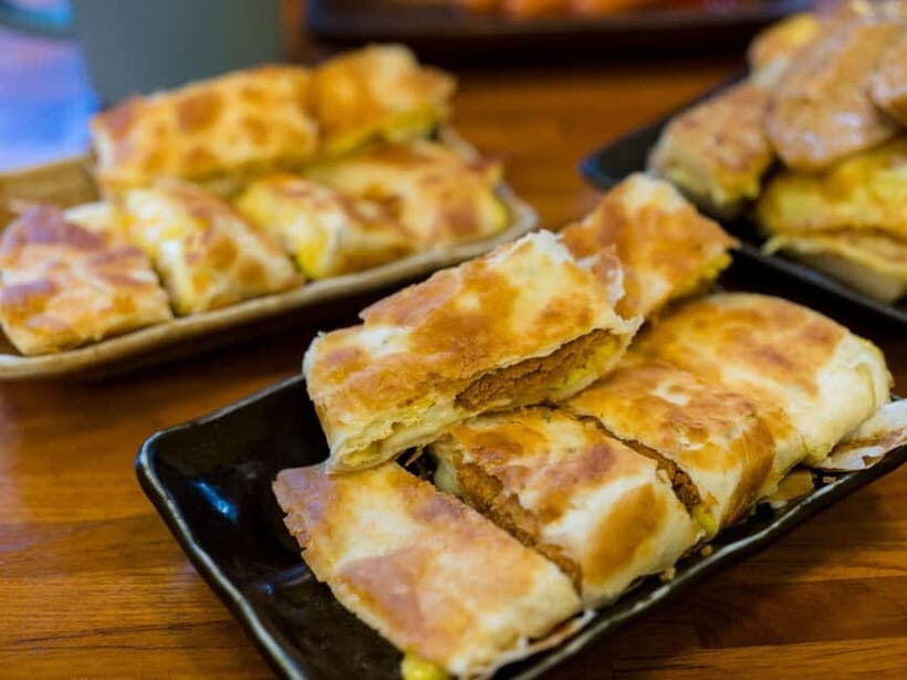 Taipei: Taiwan Traditional Breakfast & Market & Tea Tasting - Practical tips so your morning goes smoothly