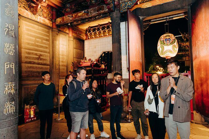 Taipei's Origin & Longshan Temple - Taiwan Cultural Walking Tour - Bangka Park: a quick stop that explains Taipei’s older center