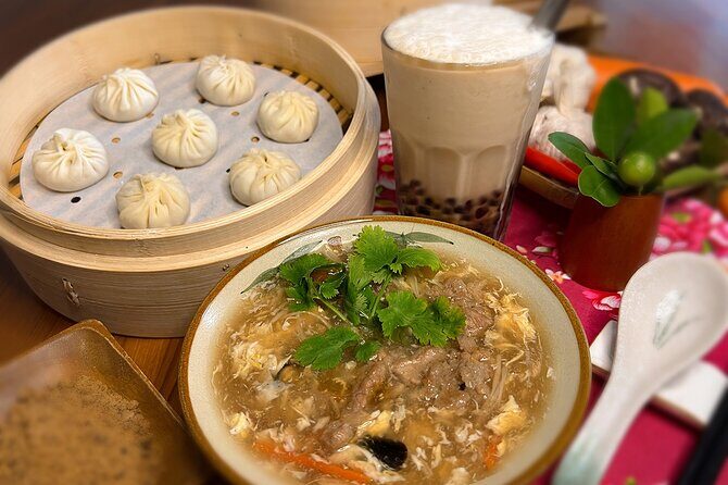 Xiao long bao, Pork thick soup, Bubble milk tea. (Taiwan Cooking Class)-B - Taipei’s xiao long bao and bubble tea class, in real-world terms