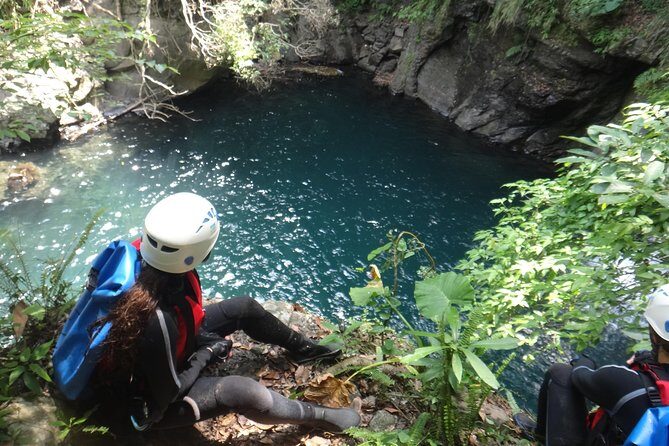 Yi-Hsin creek canyoning in northern Taiwan - Rappelling pitches: what you’ll do and how hard it feels